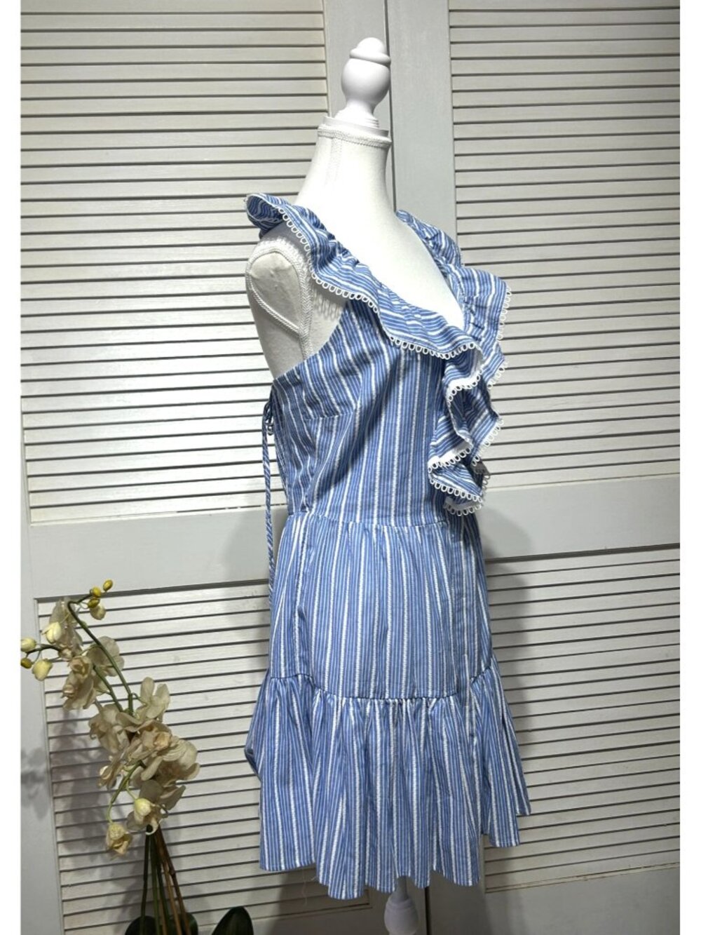 Anthropologie Seafolly Women's Blue White Striped Ruffle Sundress Size L 3302 - Picture 3 of 9